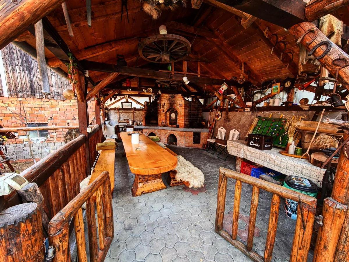 Cabana Vanatorilor Poiana Mărului 外观 照片